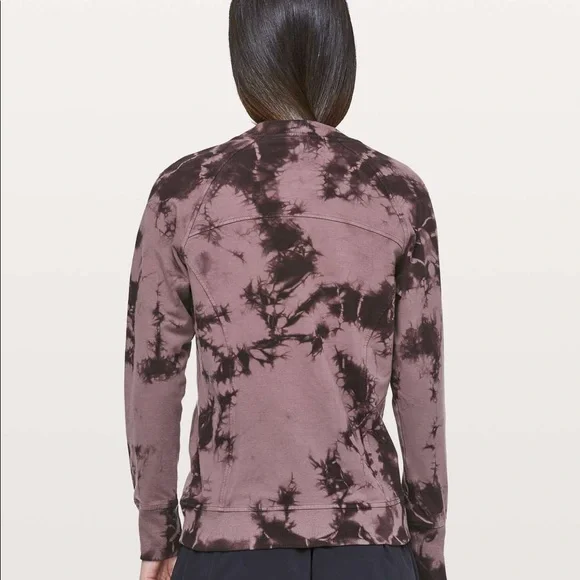 Lululemon Scuba Crew Shibori 4 - Picture 2 of 4